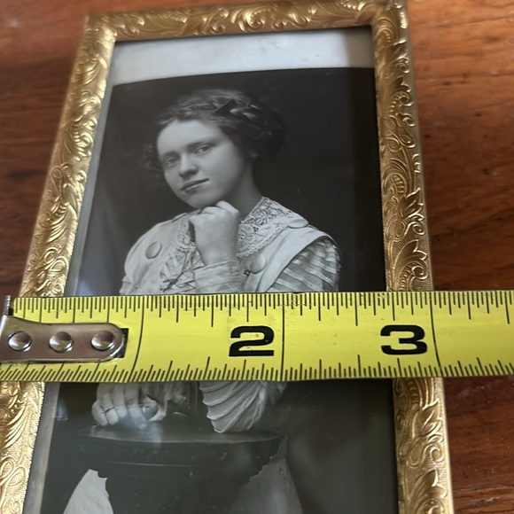 Antique K & Co. etched gold tone rectangular convex glass 6” x 3” picture frame - Picture 8 of 8